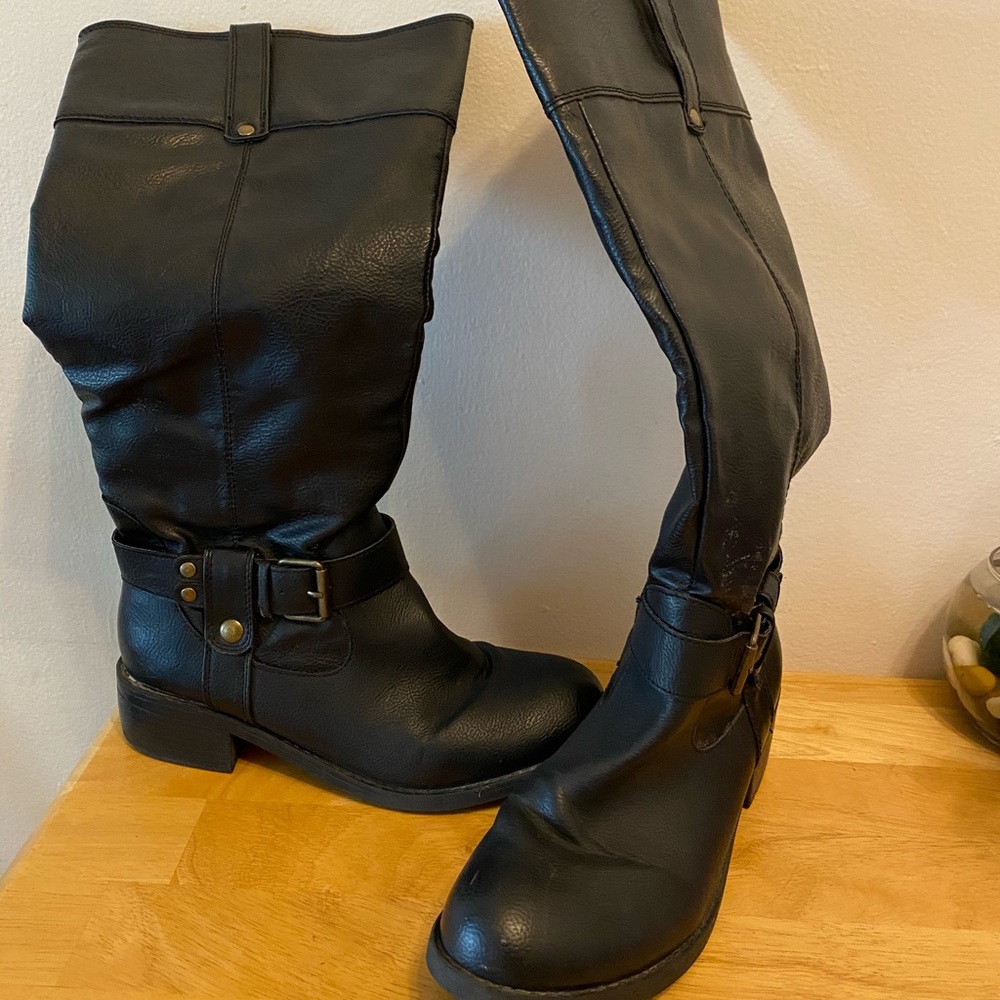 Women’s boots